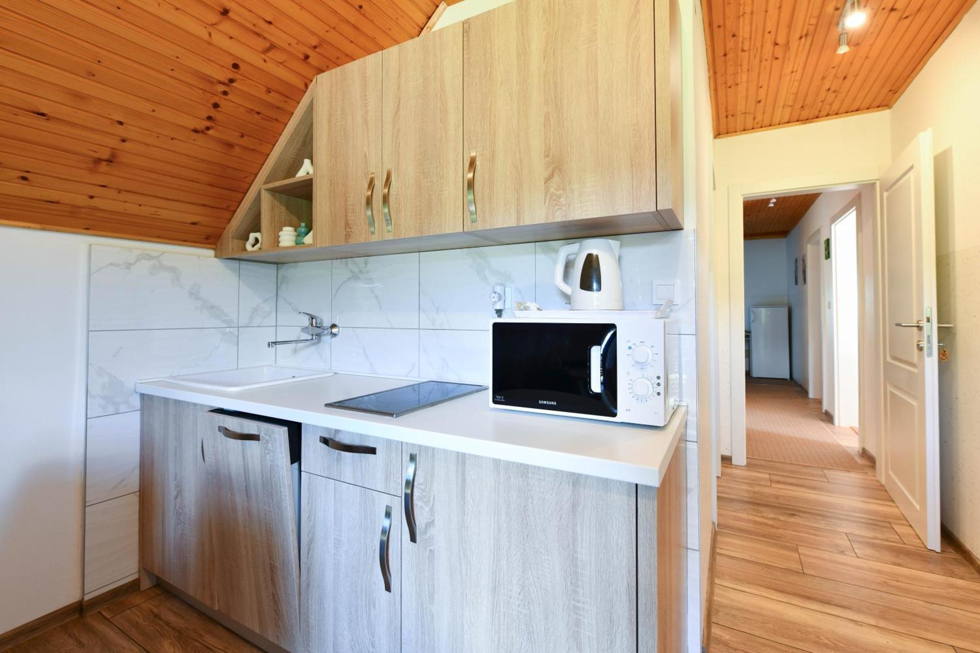 Apartment & Rooms Luketic Rastovača Eksteriør billede