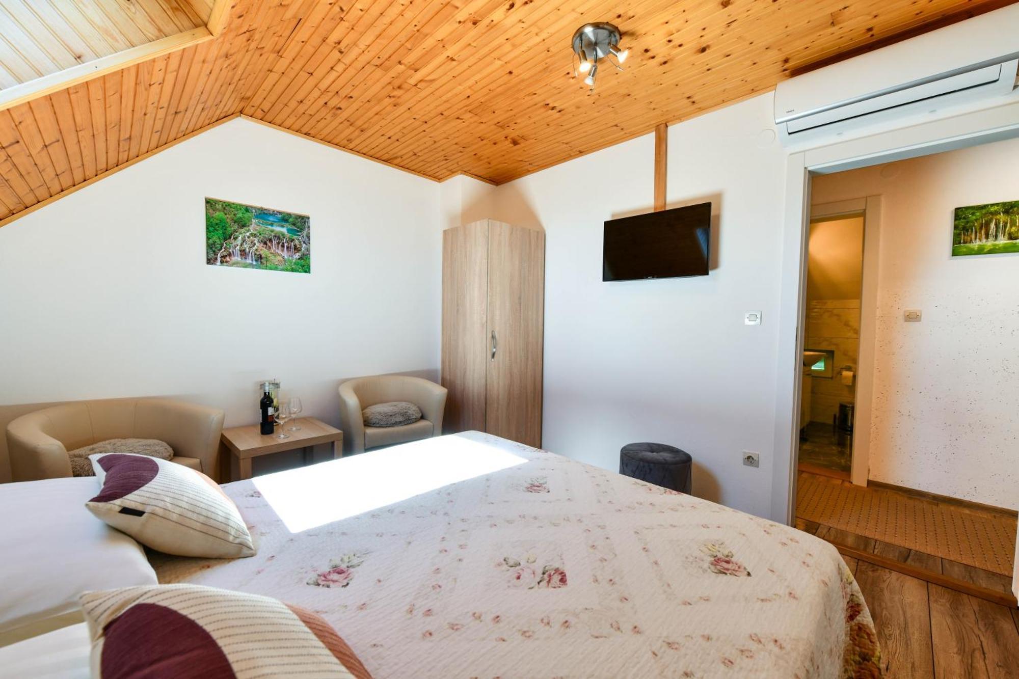 Apartment & Rooms Luketic Rastovača Eksteriør billede