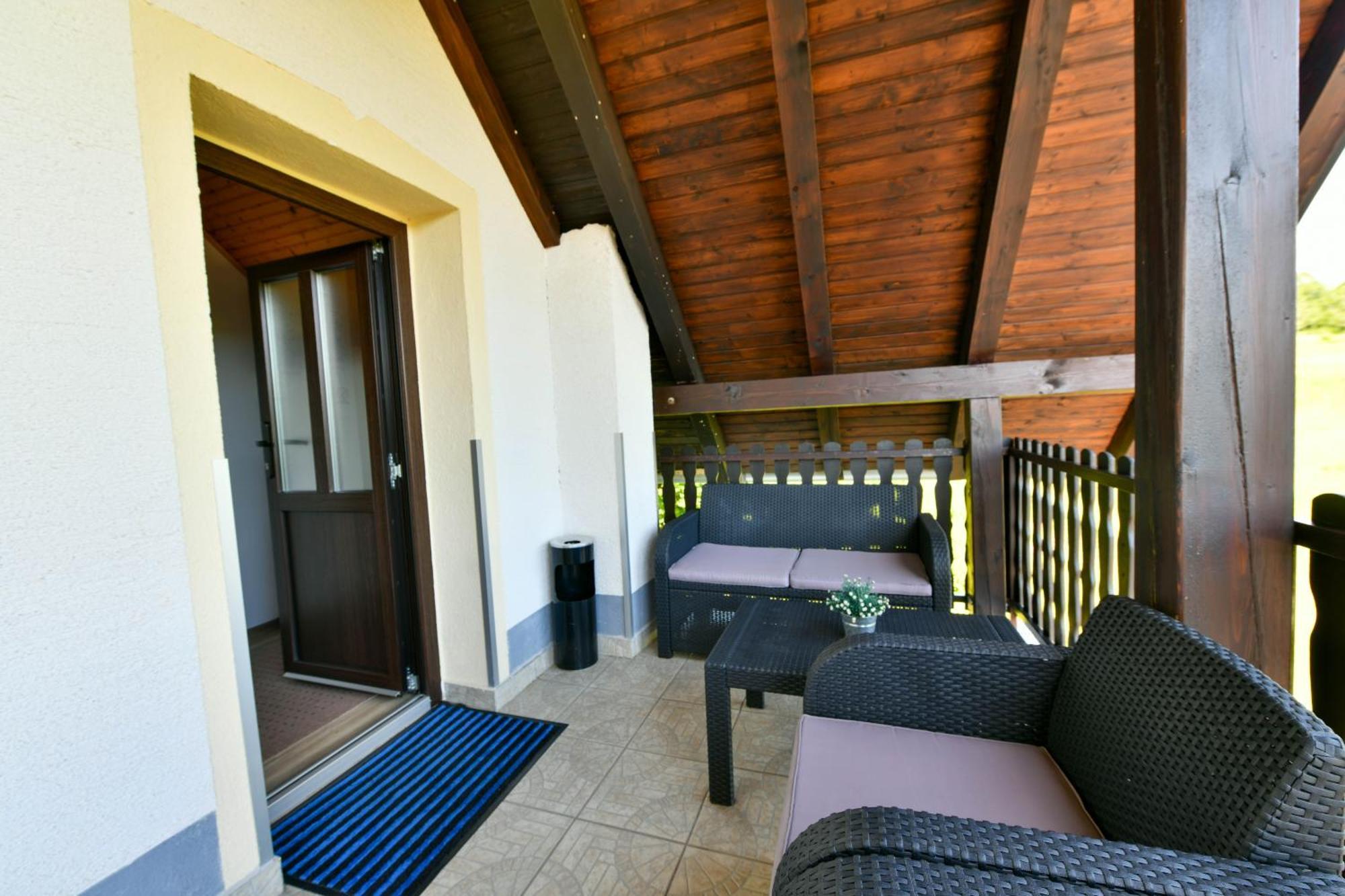 Apartment & Rooms Luketic Rastovača Eksteriør billede