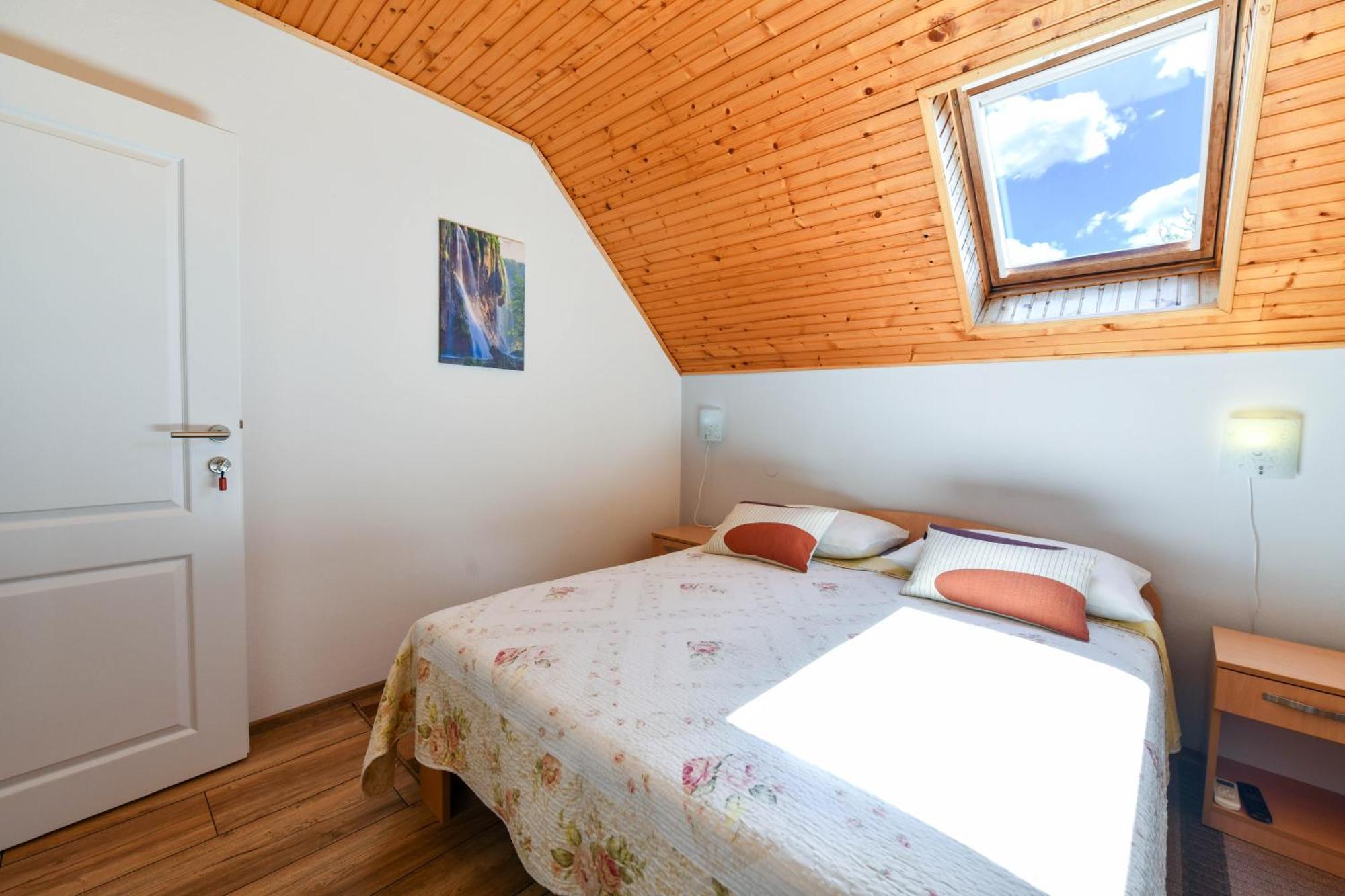 Apartment & Rooms Luketic Rastovača Eksteriør billede