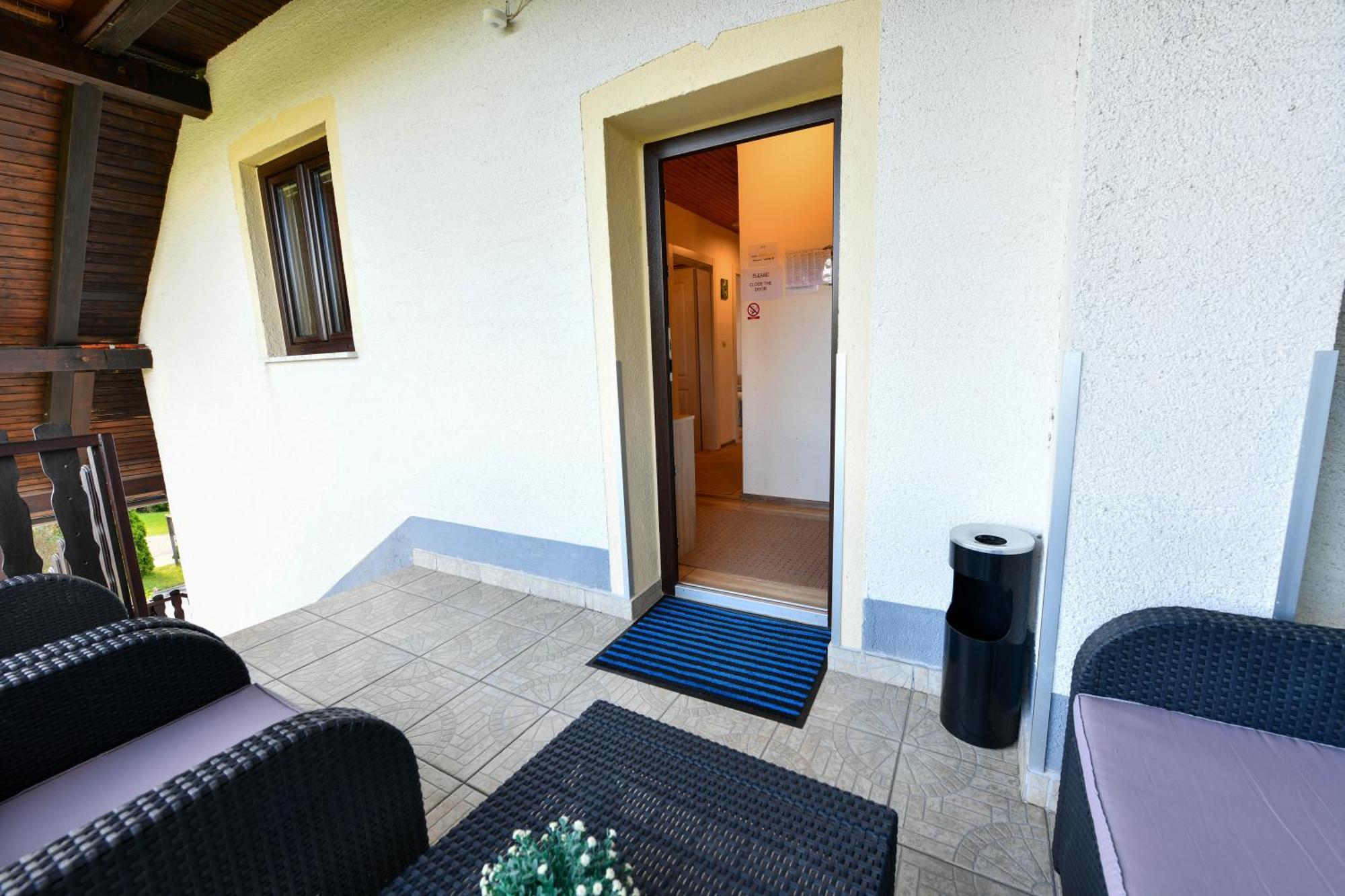 Apartment & Rooms Luketic Rastovača Eksteriør billede